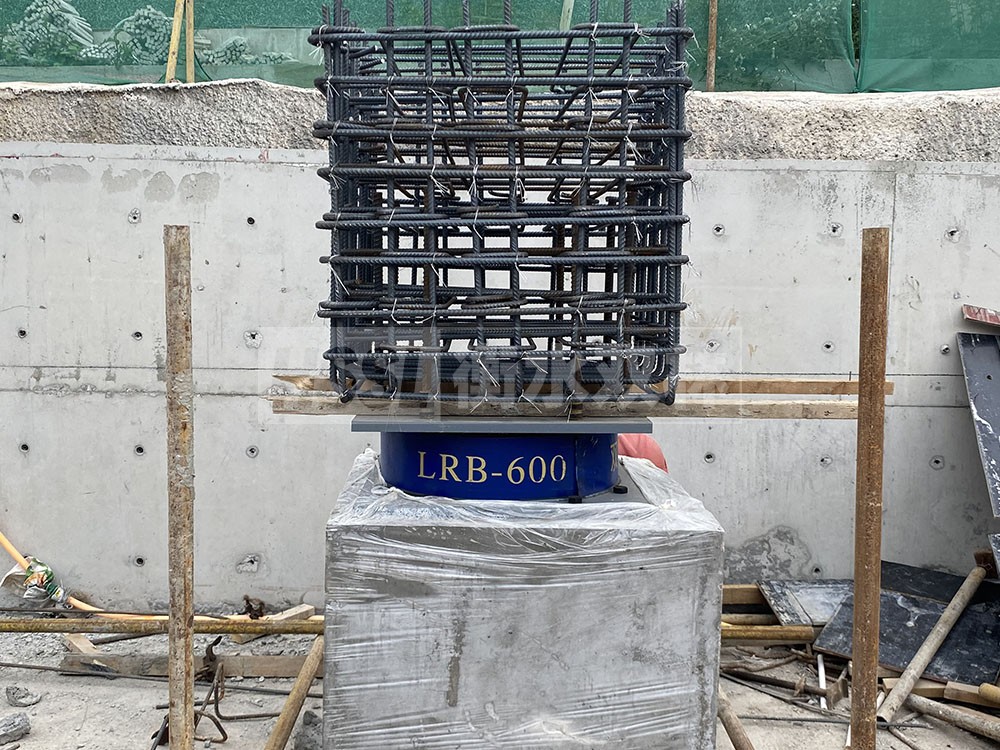LNR1300天然隔震支座生产厂家